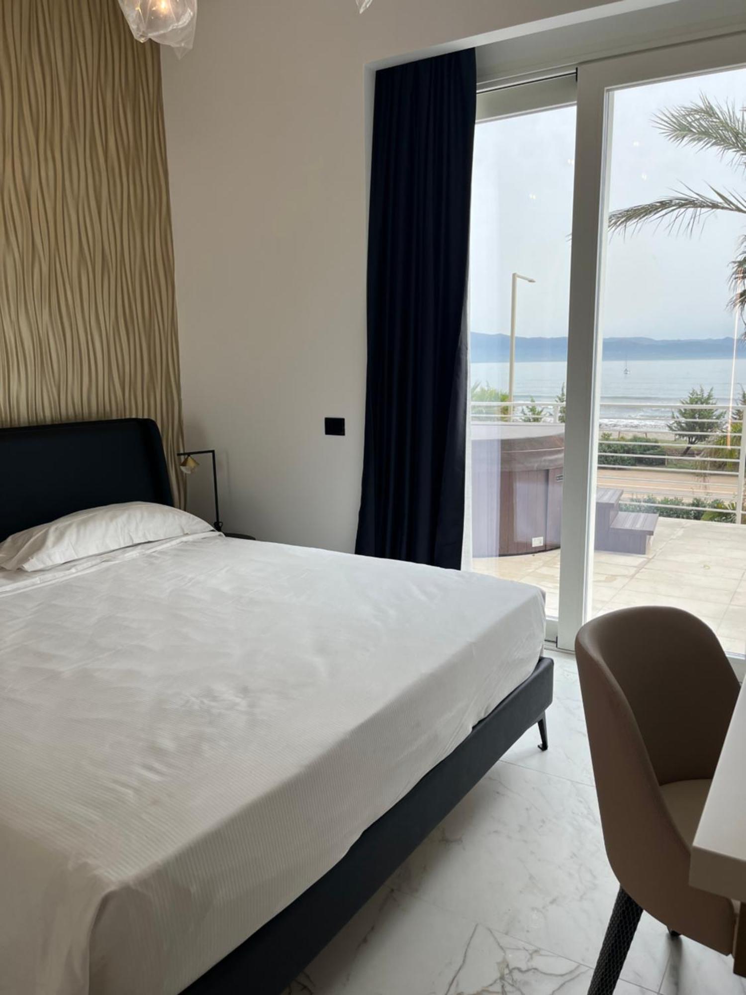 Hotel Nautilus Excelsior - Adults Only Cagliari Ngoại thất bức ảnh